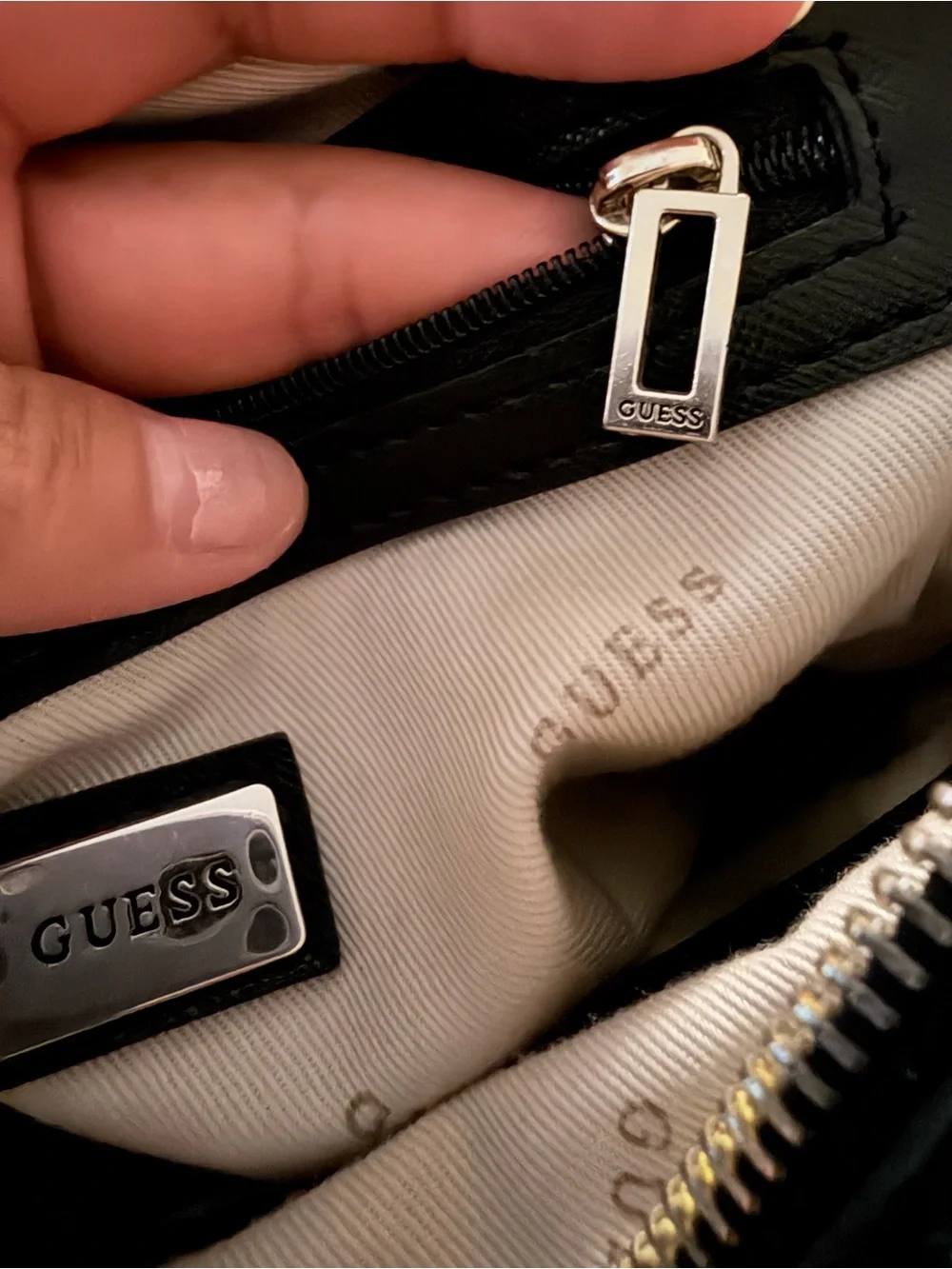 GUESS Los Angeles Black Crossbody Bag